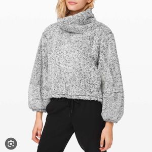 lululemon warm restore sherpa pullover